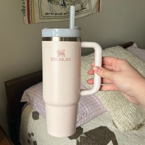 30oz pink Stanley